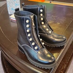 Steve Madden 7.5 granite pearl zip combat boots